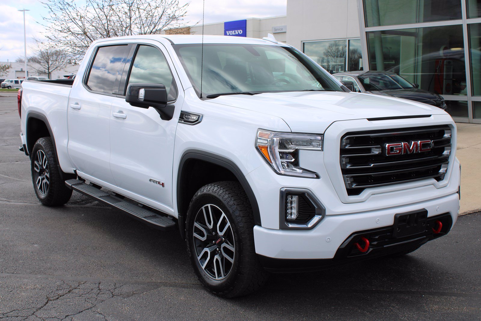 Pre-Owned 2019 GMC Sierra 1500 AT4 Crew Cab 4WD Crew Cab Pickup in ...