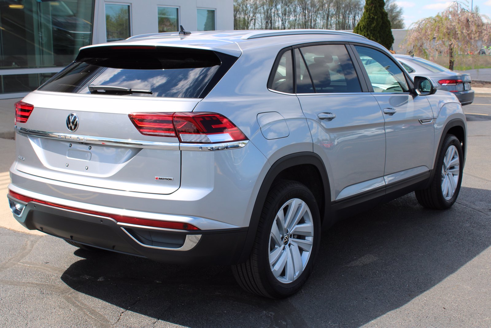 New 2020 Volkswagen Atlas Cross Sport 3.6 SE w/Technology W/ Panoramic ...