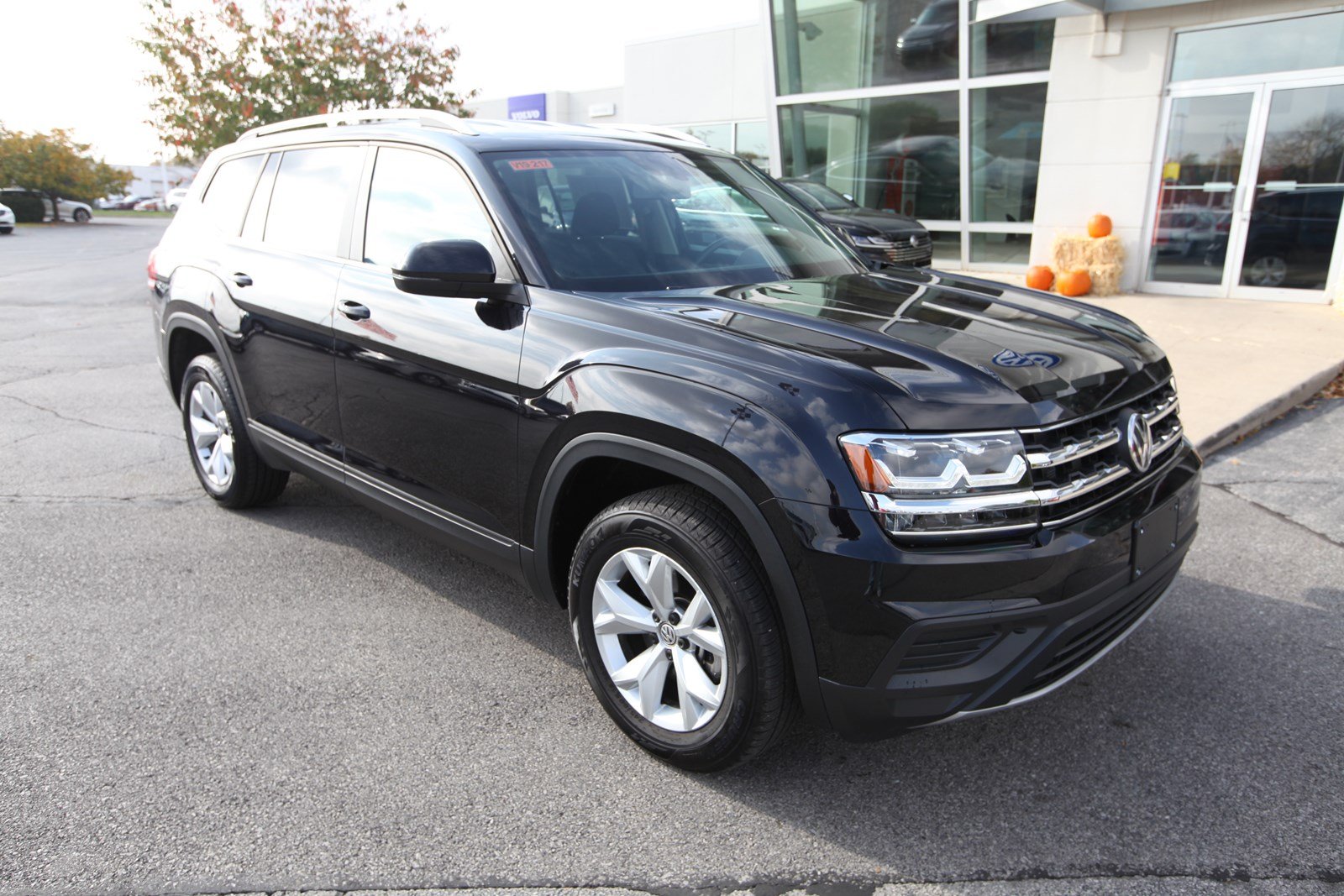 Pre-Owned 2019 Volkswagen Atlas S 4MOTION AWD Sport Utility in ...