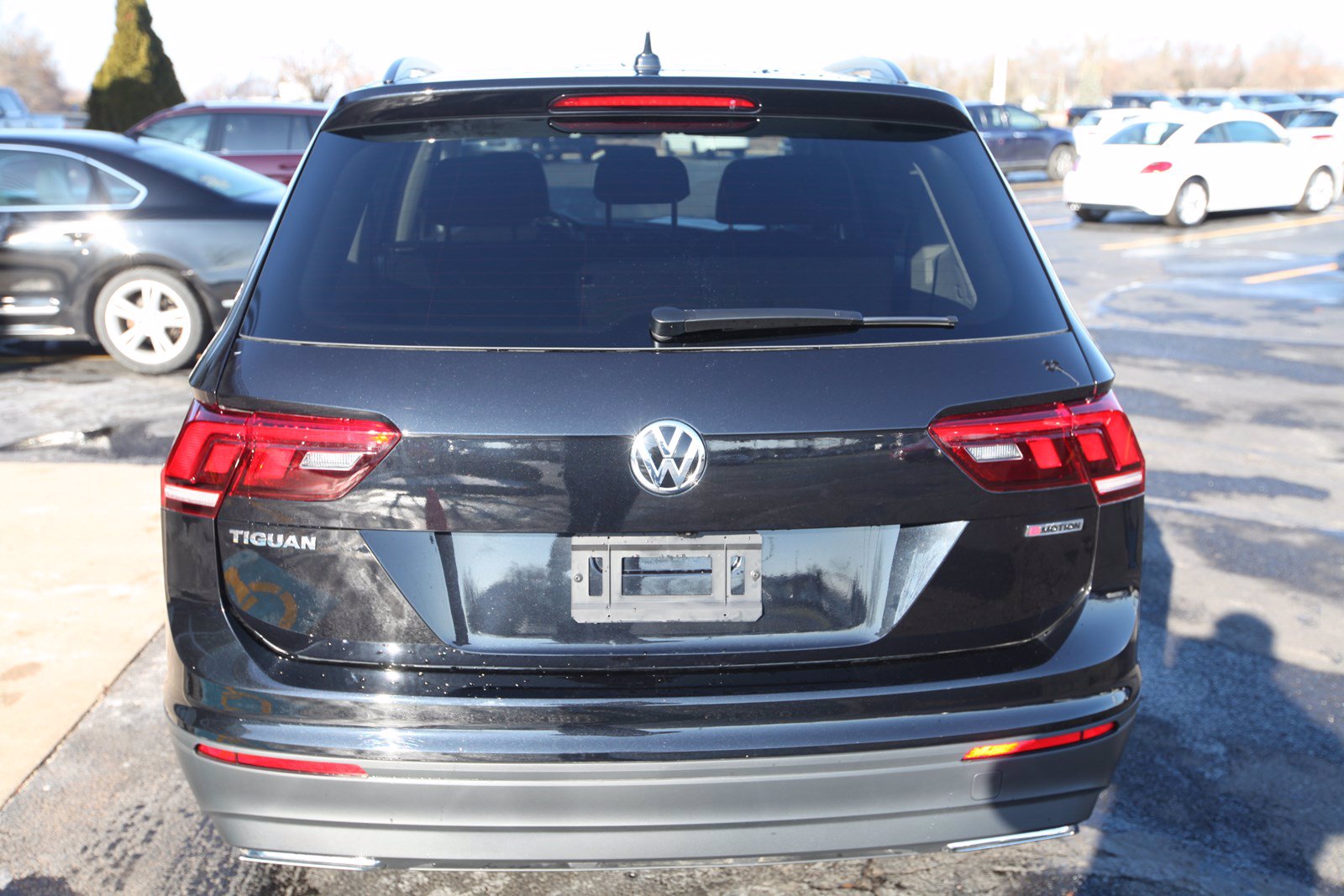 New 2020 Volkswagen Tiguan S AWD w/Third Row Package Sport Utility in ...