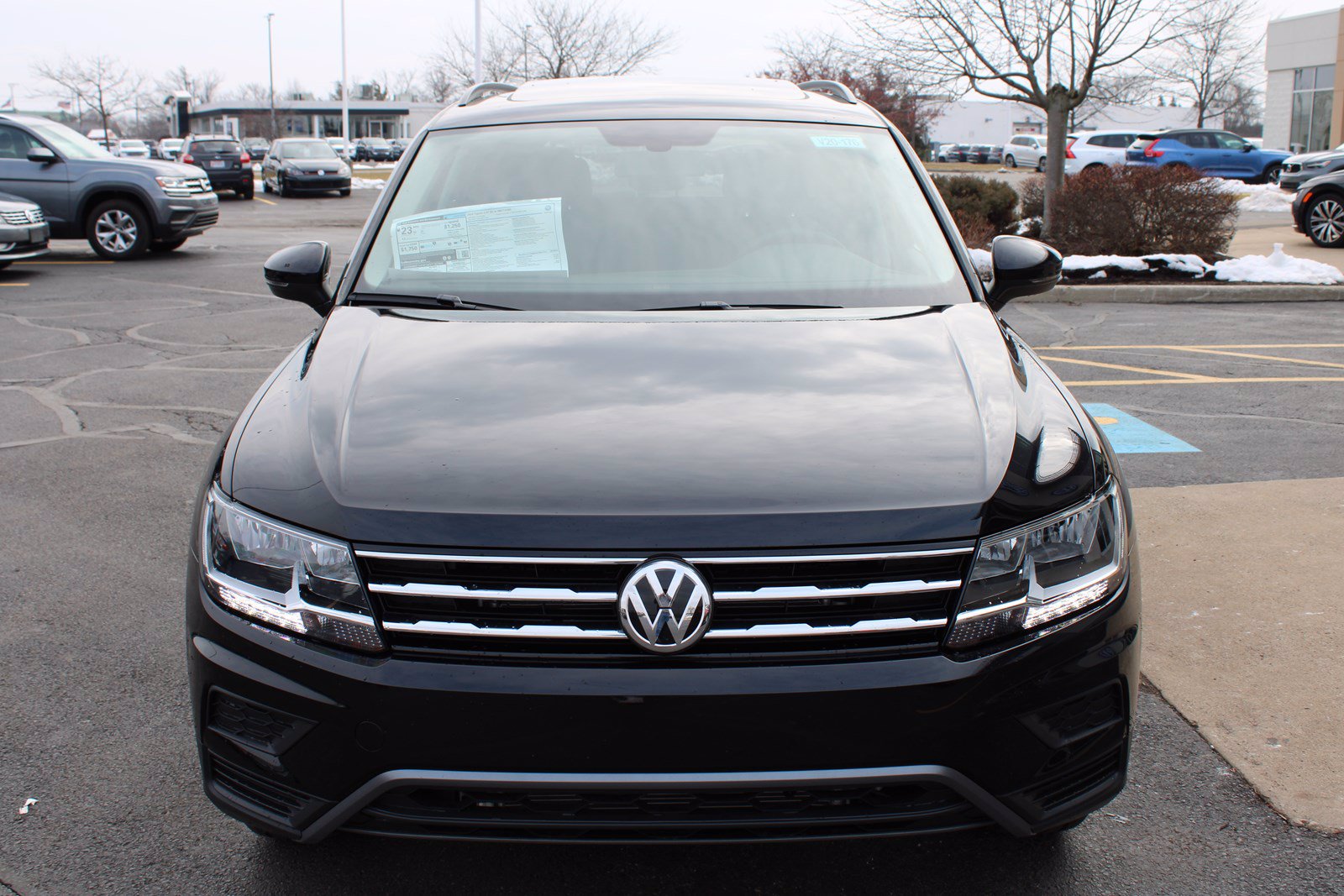 New 2020 Volkswagen Tiguan SE AWD W/ Panoramic Sunroof Package Sport ...