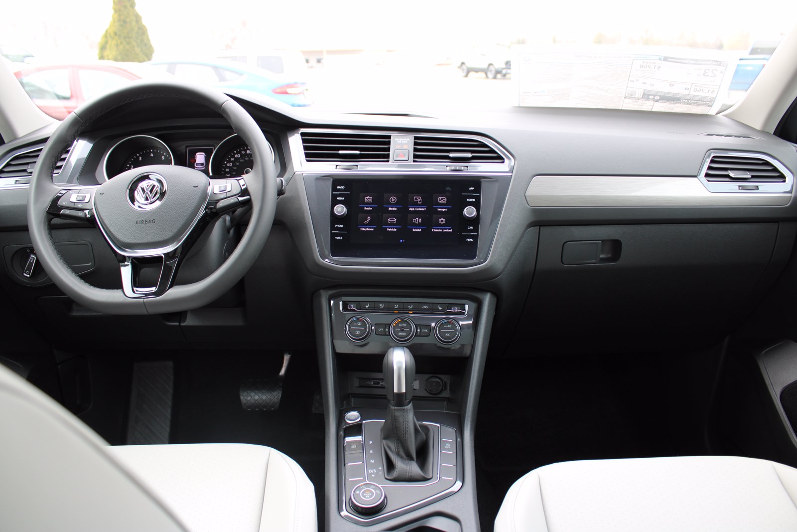 New 2020 Volkswagen Tiguan SE AWD W/ Panoramic Sunroof Package Sport ...